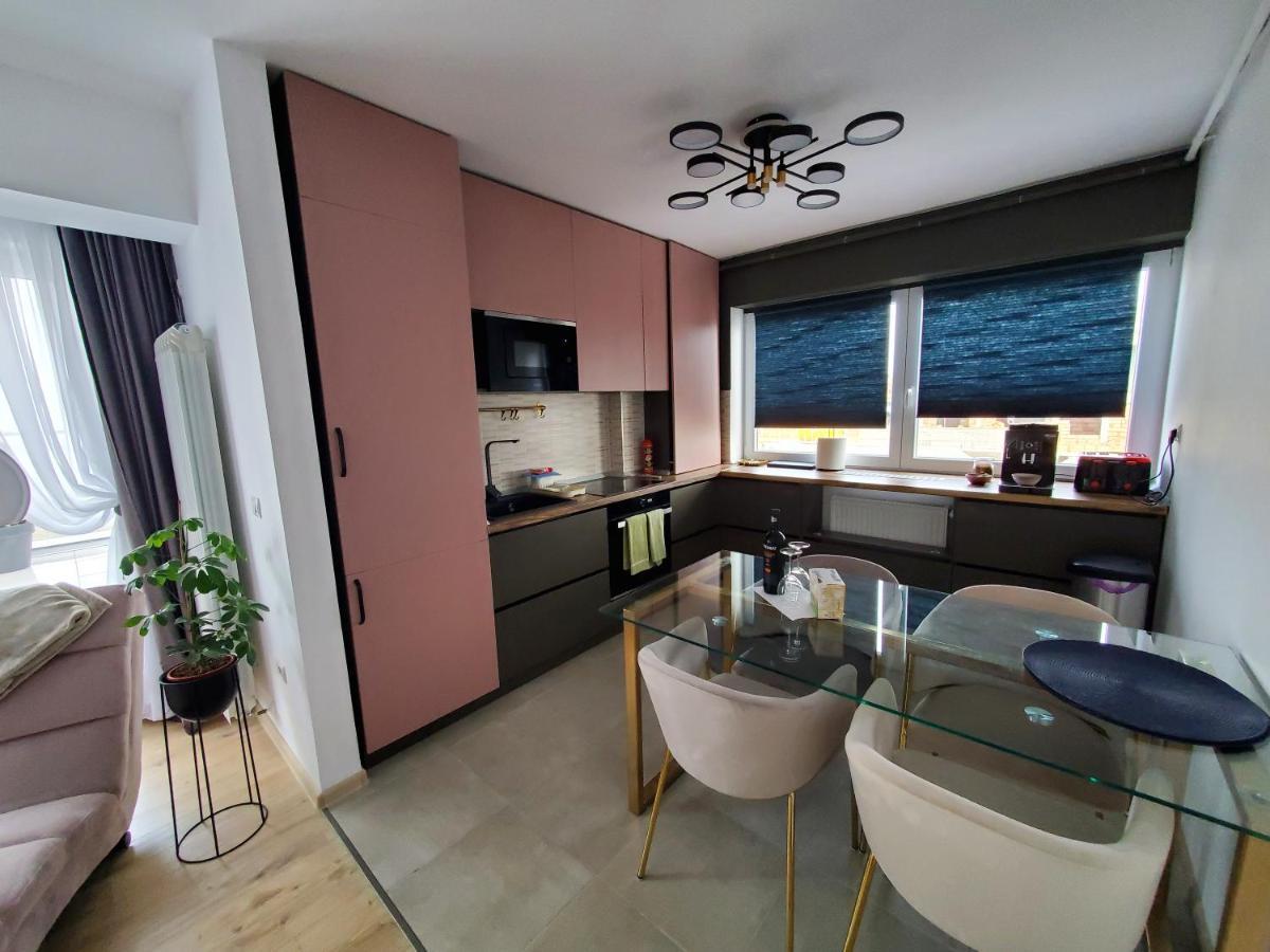 Jad- Penthouse With Jacuzzi And Mountain View - Coresi Brașov Exterior foto